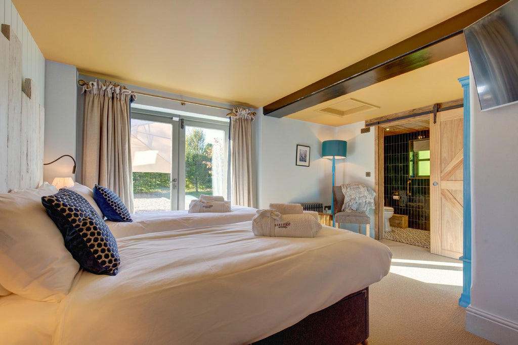 Tern - Sleeps 1 - £1550